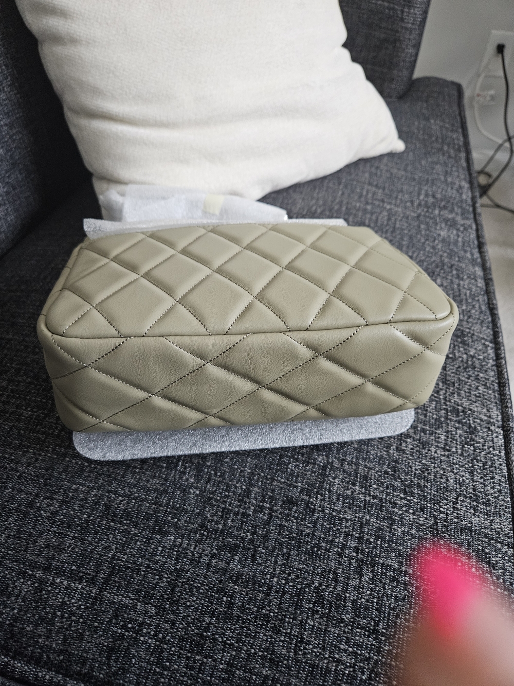 kate spade Quilted Shoulder Bag in Olive Green with Turn-Lock - Picture 8 of 16